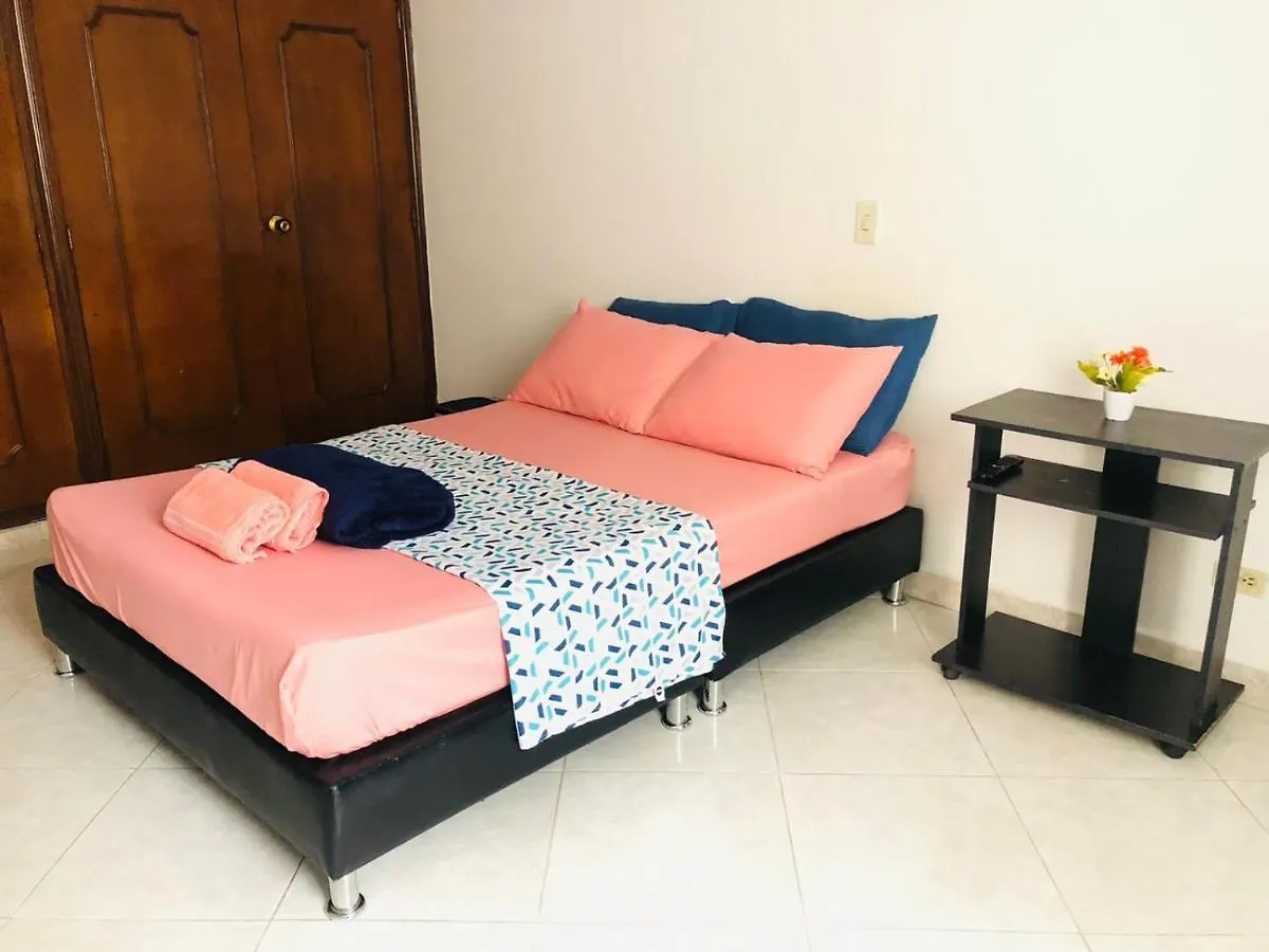 Homestay M&N Alojamiento Es Una Habitacion En Un Apto Medellin Colombia